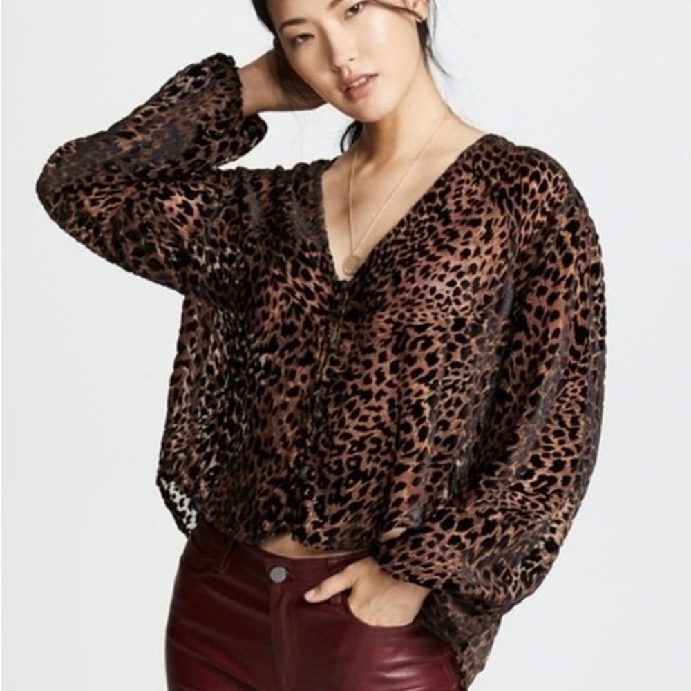 NWT Free People Wild Dreams Printed Blouse Beige Leopard Pattern MED OB860 $168